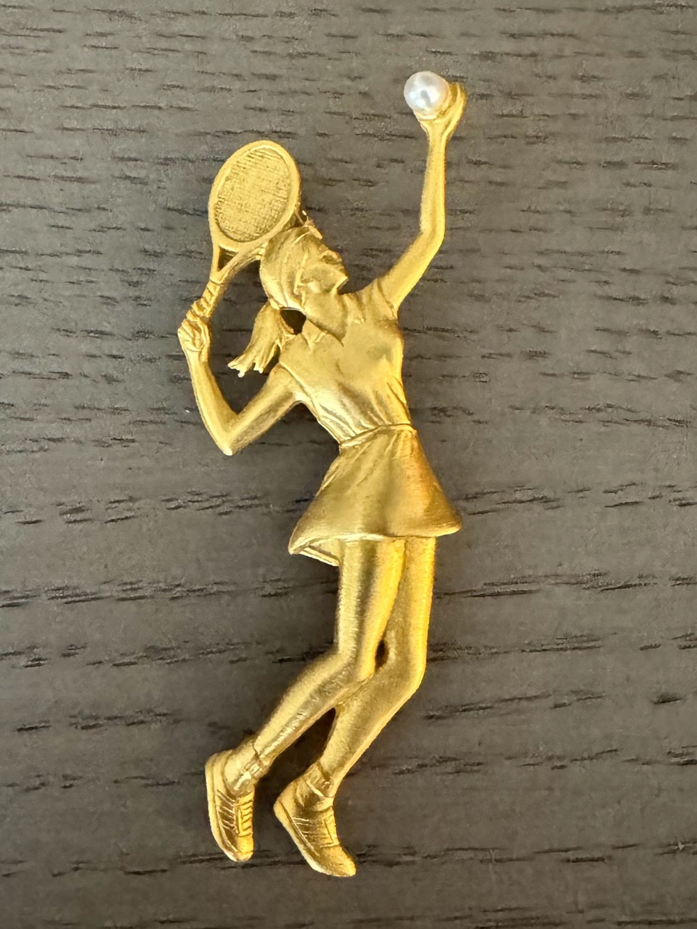 Gold Tennis Player Brooch Pin - Women Accessories
